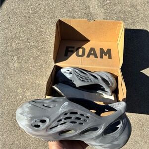 Kids Gray Foam Shoes
